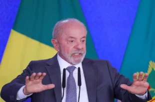 Parcialidade: almoço de Flávio na Globo causa revolta na campanha de Lula
