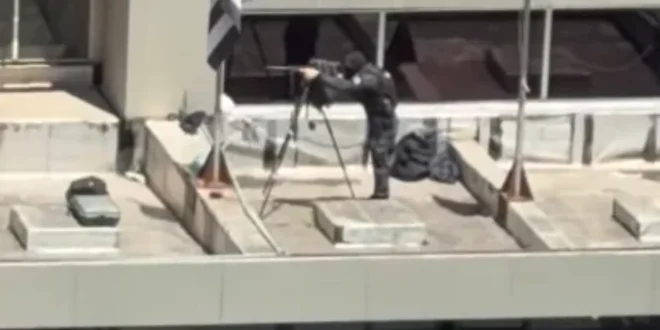 Fuzis na Paulista: Snipers da PM são posicionados em prédios durante ato de Flávio Bolsonaro em SP
