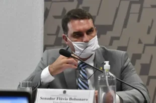 Metido em tudo: Agência revela esquema de corrupção de Flávio Bolsonaro na pandemia