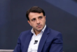 Renan Santos associa Flávio ao CV e afirma “desprezar” seus eleitores