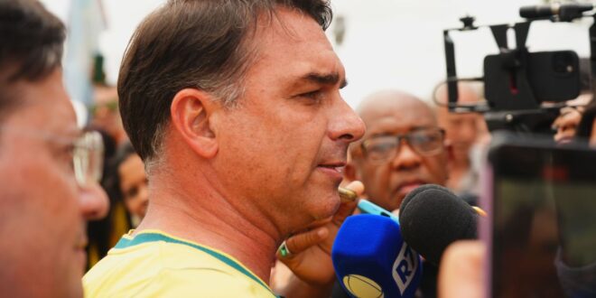 Extrema direita mastigou o centrão e a direita no Senado