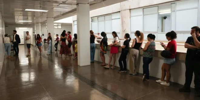 Cheque antes de sair de casa: saiba como consultar local de votação para domingo