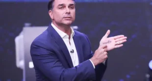 Derrotado, Flávio Bolsonaro perderá foro privilegiado a partir de janeiro; veja as investigações contra o senador
