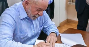Presidente, a caneta é sua. A força é do povo