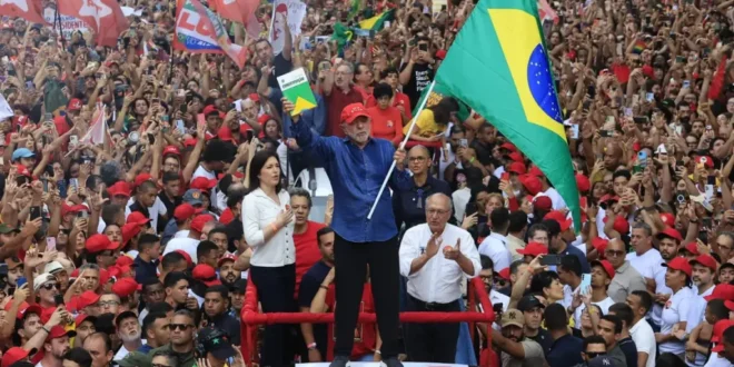 O povo brasileiro e o espírito do tempo