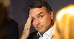 Três semanas de combates para impedir o desastre total