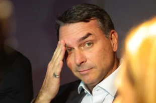 Três semanas de combates para impedir o desastre total