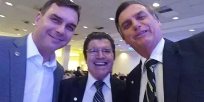 Verdade verdadeira: autor volta a defender projeto que tiraria de N. Sra Aparecida título de padroeira do Brasil