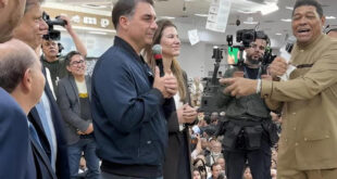 Flagrante de vigarice: em culto com Flávio, pastor dos feijões mágicos diz que Deus criou a escala 6×1
