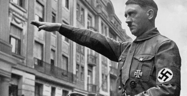 Deputado bolsonarista compara avanço do bolsonarismo à ascensão do nazismo