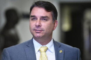 Ligue os pontos: empresa no exterior ligada a Flávio Bolsonaro tinha como gestor líder do setor de bets