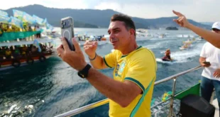 A “redemocratização” de Flávio Bolsonaro e a ameaça de uma nova ruptura