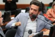 Oposição é crime? Pedido de prisão de Janones é protocolado no STF e está na mesa de Mendonça