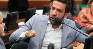 Oposição é crime? Pedido de prisão de Janones é protocolado no STF e está na mesa de Mendonça