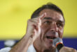 Flávio Bolsonaro tentou extinguir cotas raciais e para PCDs
