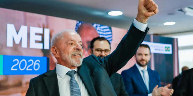 Lula sanciona lei que perdoa dívidas e aumenta teto de faturamento para MEIs